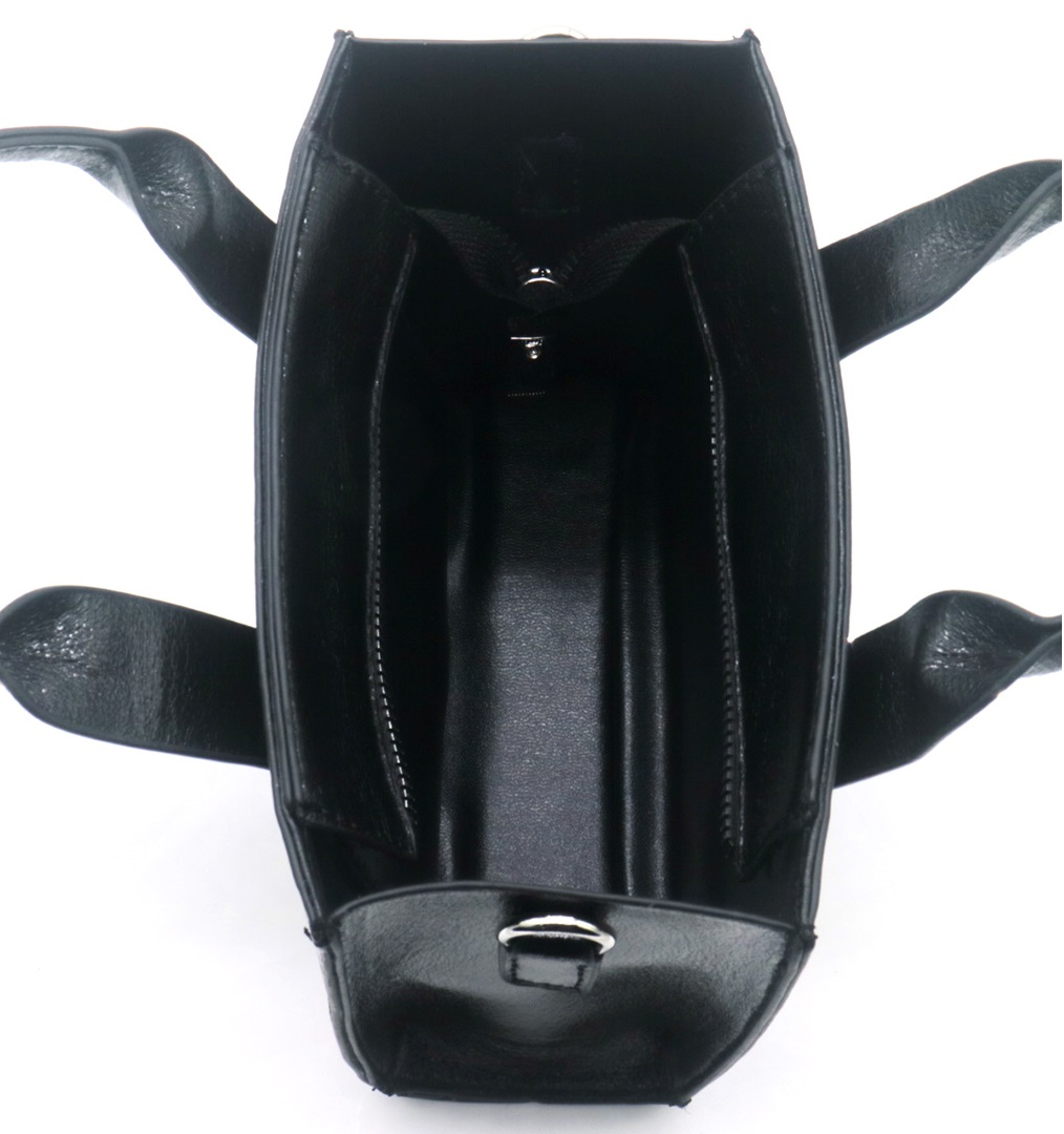 T-J3.1 BAG914-005-1 PU Bag 18.5x14x6.5cm