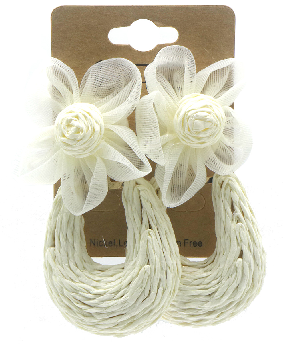 G-E16.1  E1028-006-2 Statement Earrings Flower 6.5x4cm White