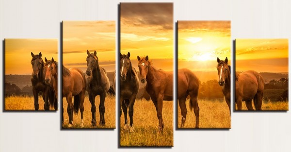 J-F1.1 FF403  Diamond Painting 5 Frames Horses 150x90cm