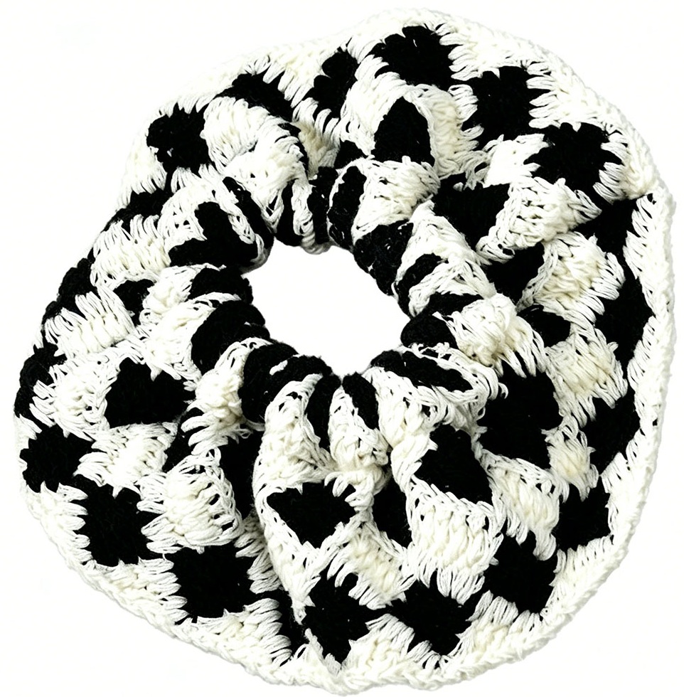 X-H6.1 H2622-009-8 Knitted Scrunchie 14cm - Black-White