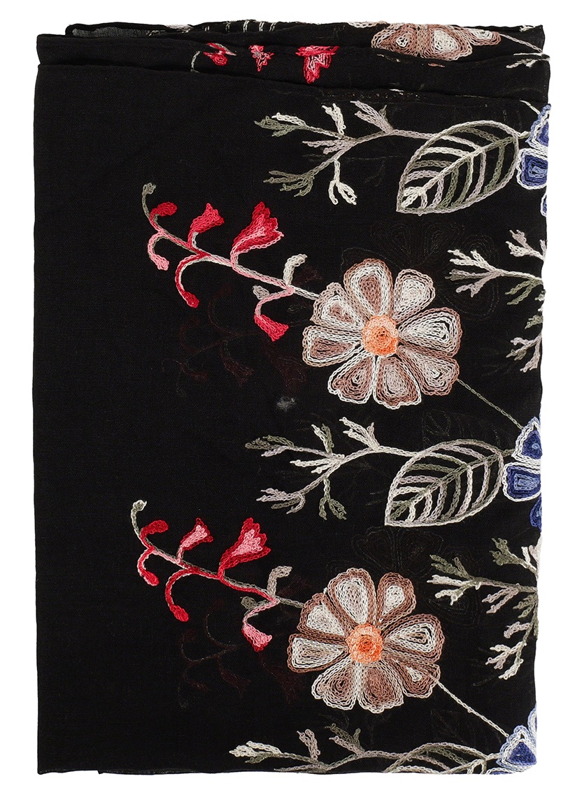 S-D5.2 SCARF1110-005-1 Summer Scarf Embroidered Flowers 180x70cm Black