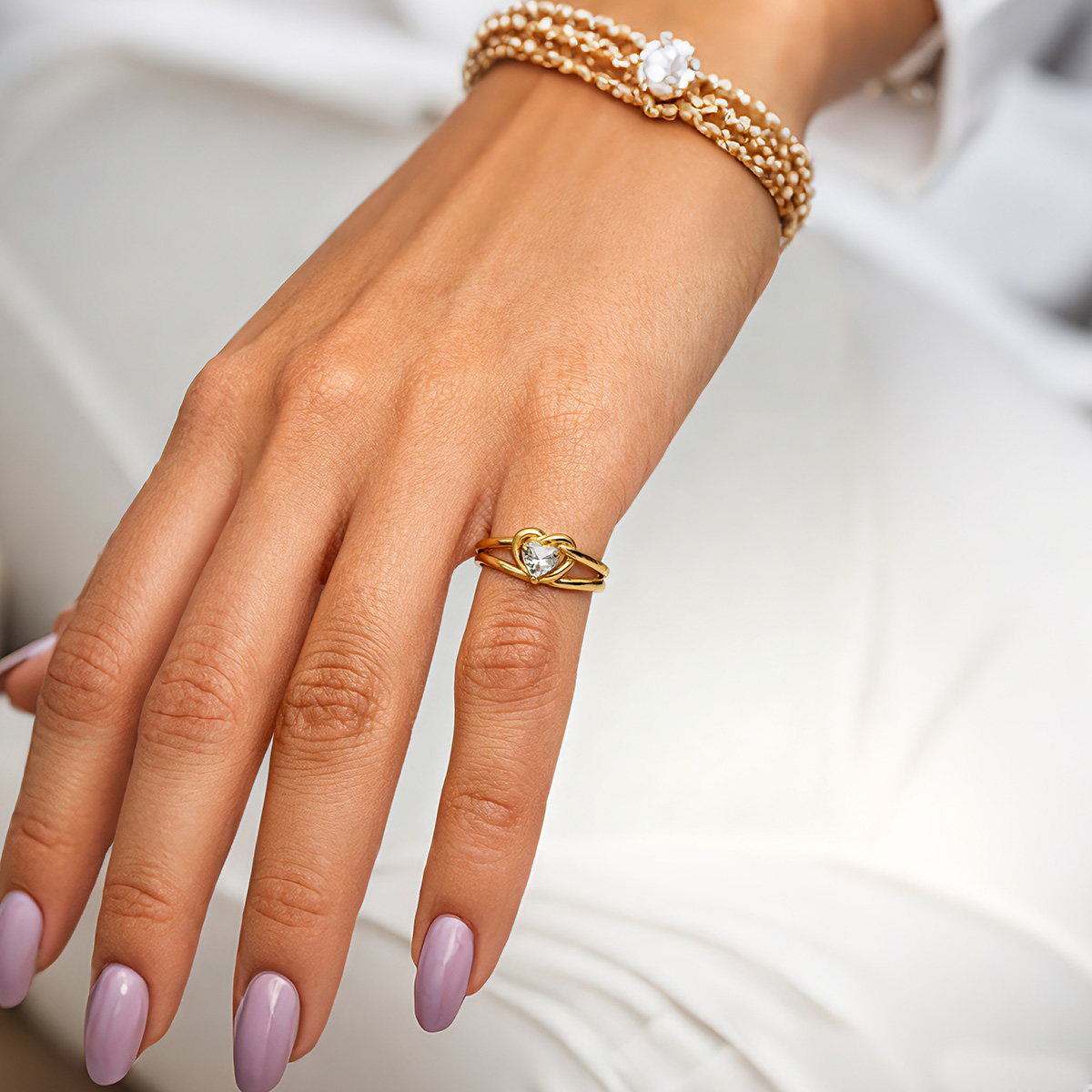 G-E5.4 R2591-061G S. Steel Ring Heart Crystal Adjustable