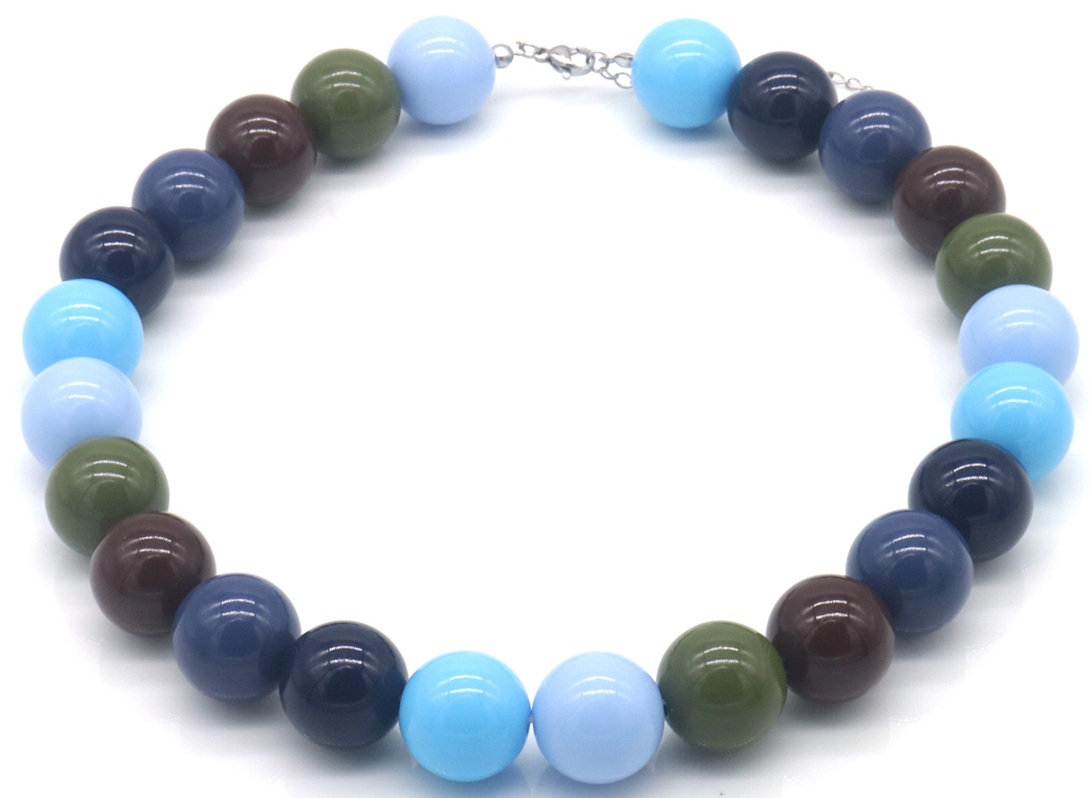 F-D10.2 N2582-001-1 Necklace Multi Color 18mm Beads 40 - 45cm