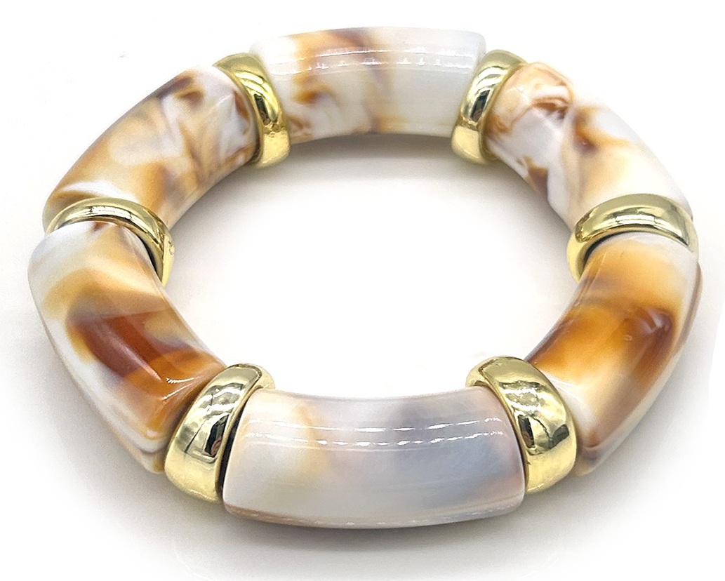 C-E9.3  B1135-001-1 Acrylic Bracelet Beige