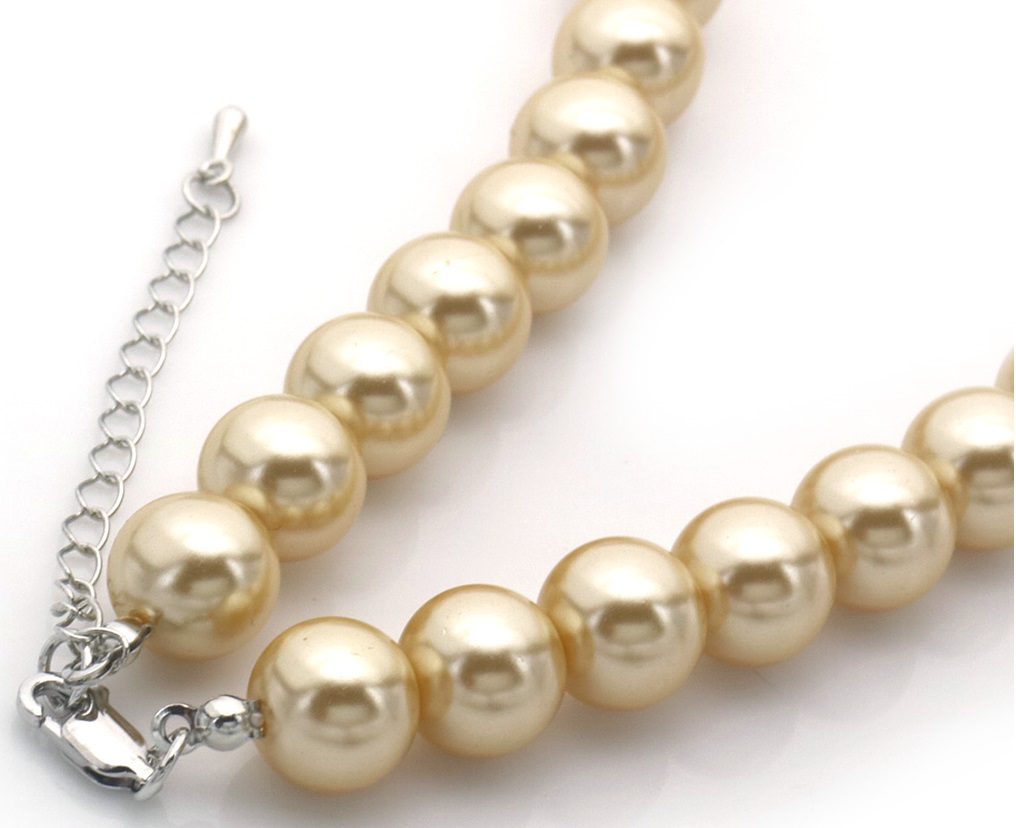 C-C25.2  N928-001-6 Necklace Glass Pearls 10mm