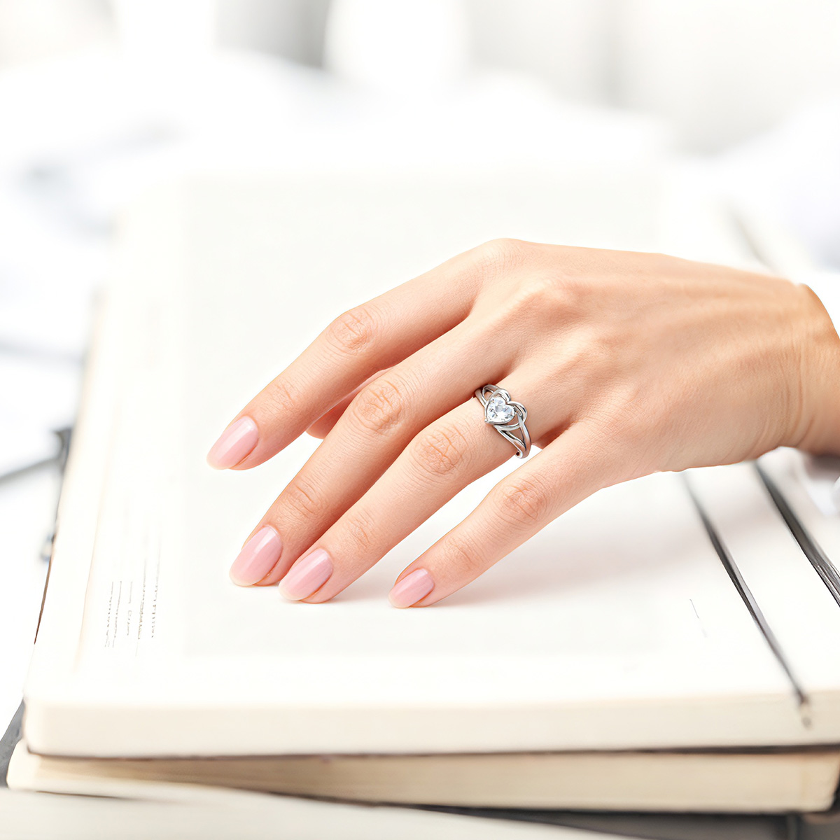 G-E5.1 R2591-061S S. Steel Ring Heart Crystal Adjustable